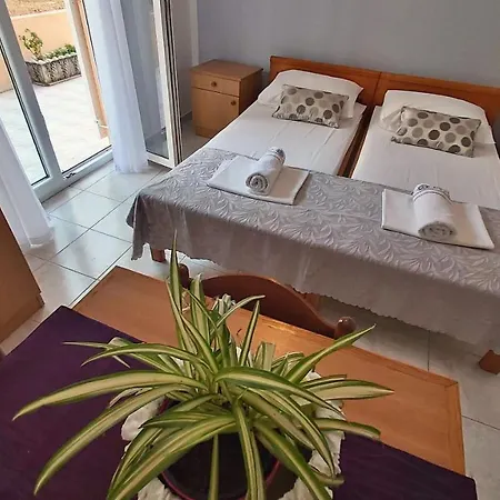 Mandalinic Appartement Omiš