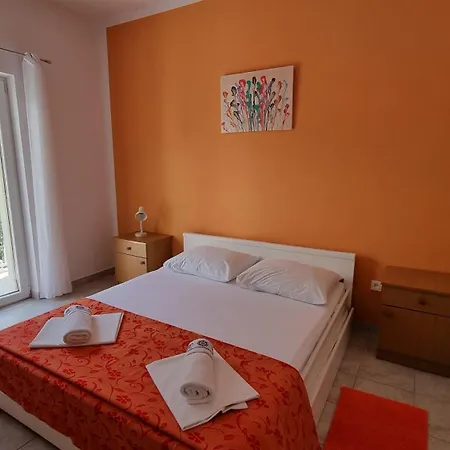 Mandalinic Appartement
